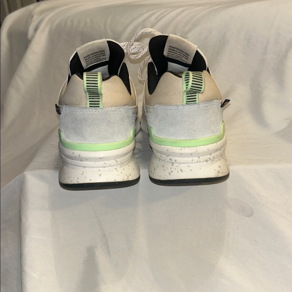 New Balance 997H Cordura Sneakers - Picture 3 of 7